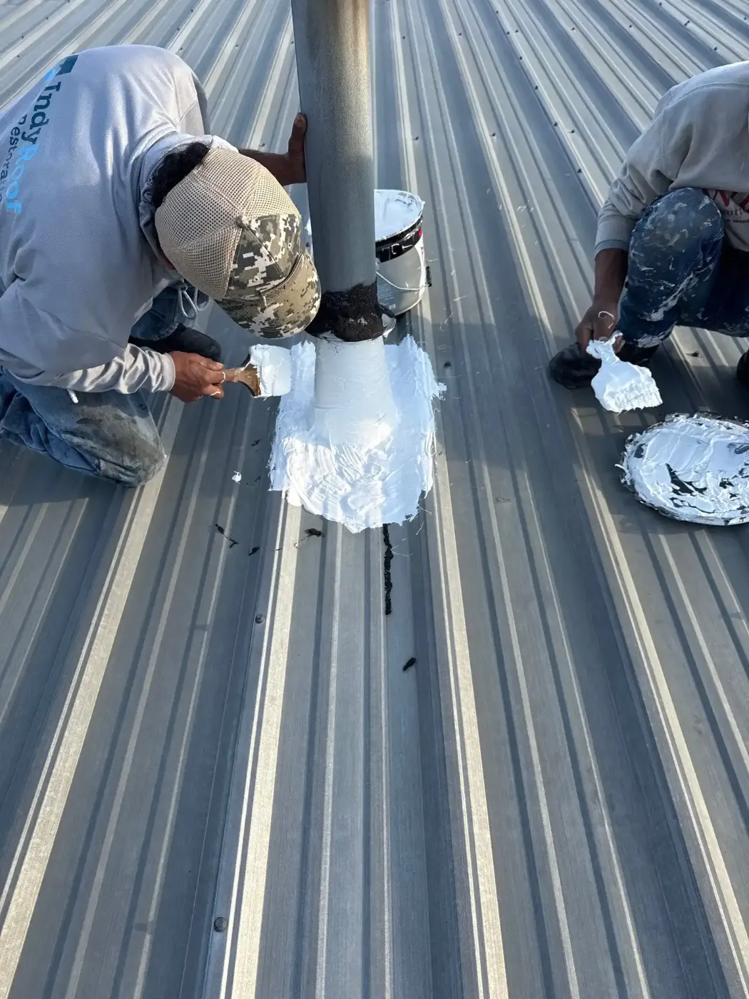 Manufacturer-certified roof installation in Shelbyville